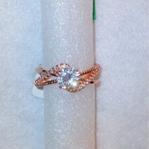 New Beautiful Rose Gold Plated Single Row Zirconia Split Band Ring - Size 8
